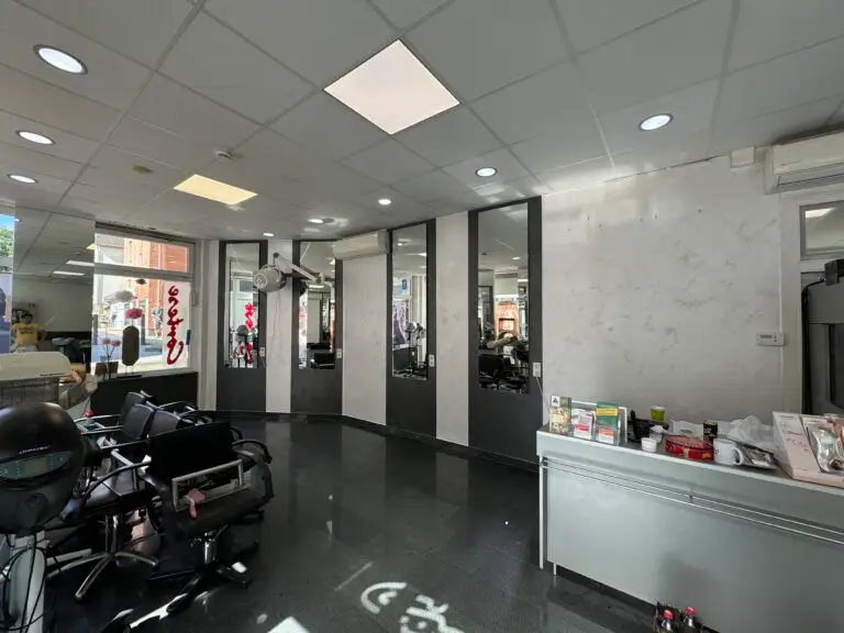 Cortese Friseur Salon nachher